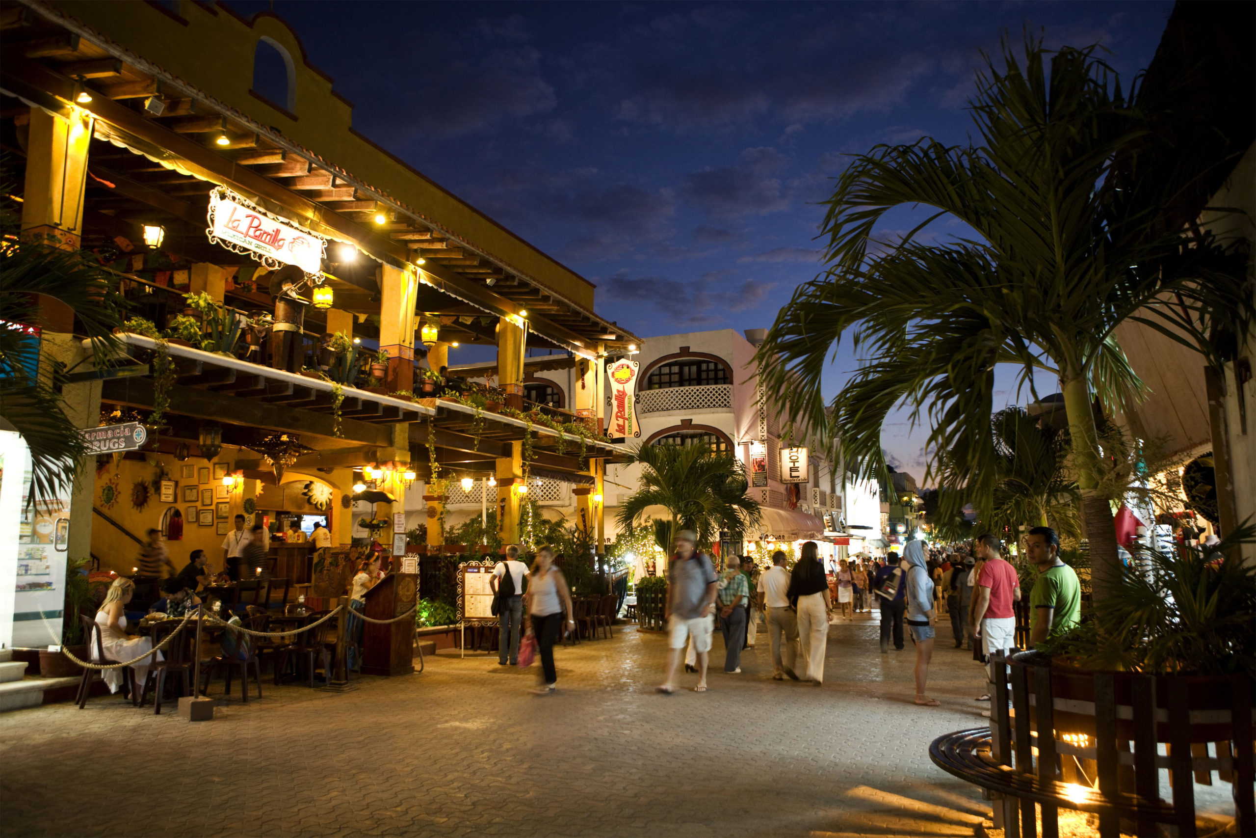 Playa_del_Carmen_2_1b36ef45-97ff-4141-aa40-03a408cdd582